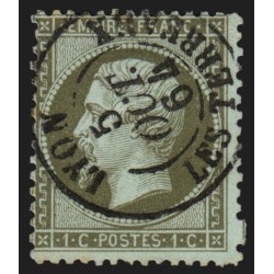 n°19, Napoléon 1c vert-olive, oblitéré càd LYON LES TERREAUX, variété piquage